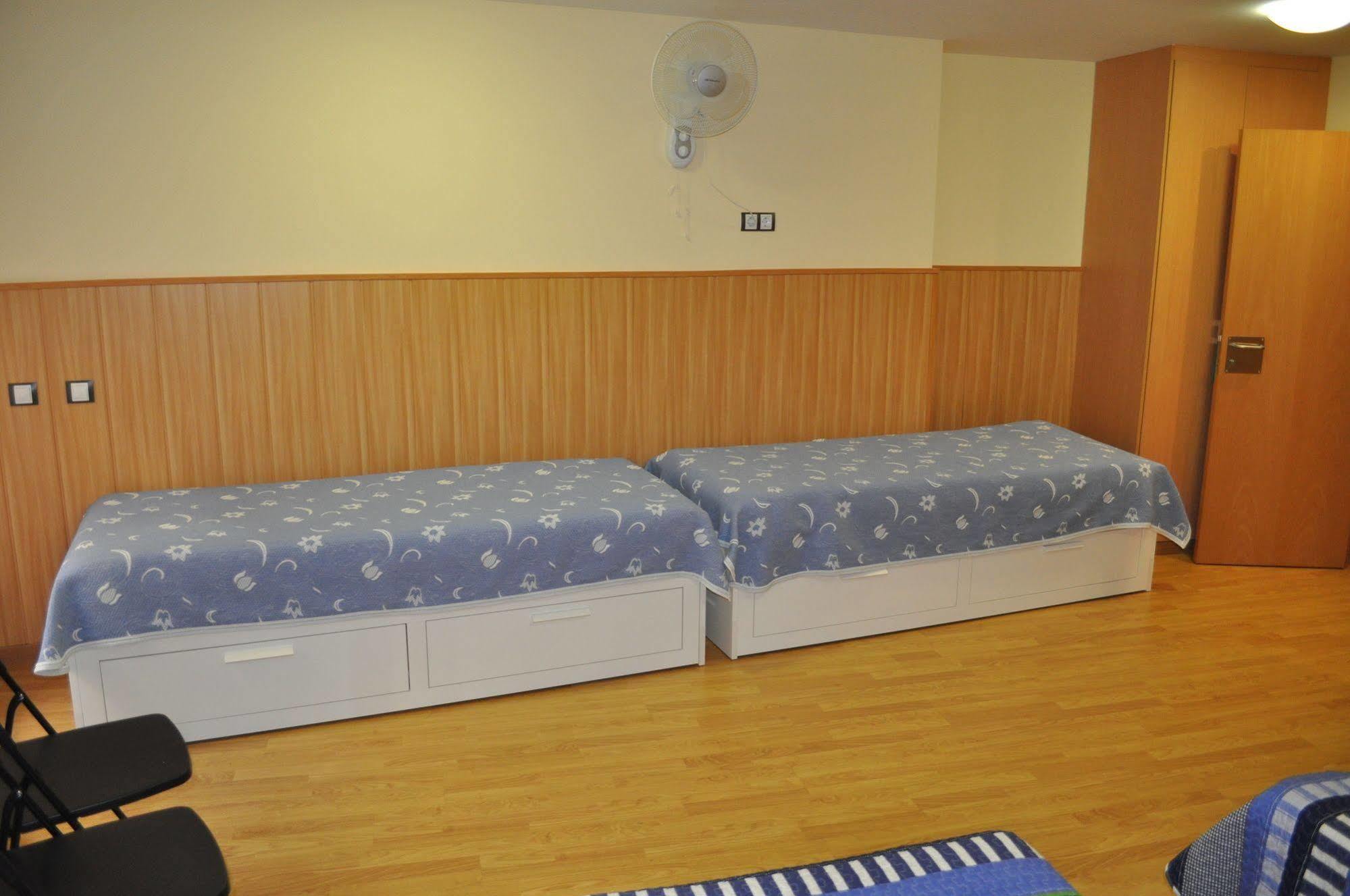 Hostal Alcazaba Теруель Екстер'єр фото